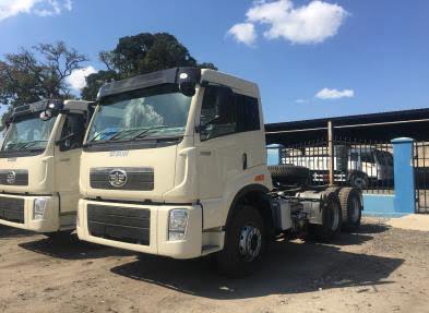 WhatsApp Image 2022-10-04 at 5.19.34 PM Go Africa 380HP 6X4 Road Tractor (Bulk) - Image 1